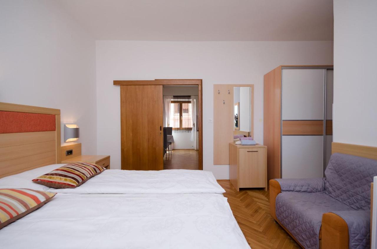 Apartments Mirjana B Lopar Exteriör bild